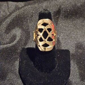 Paparazzi Gold Criss-Cross Ring